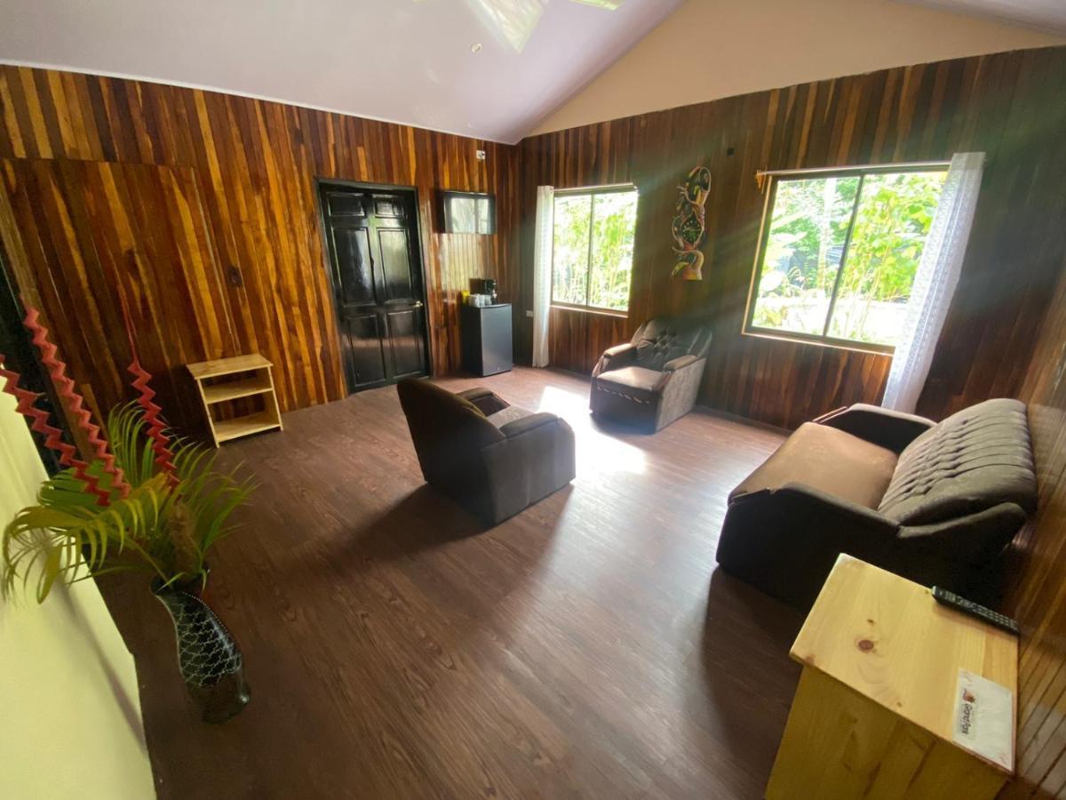 Отель Grand Park Manuel Antonio - Adults Only Экстерьер фото