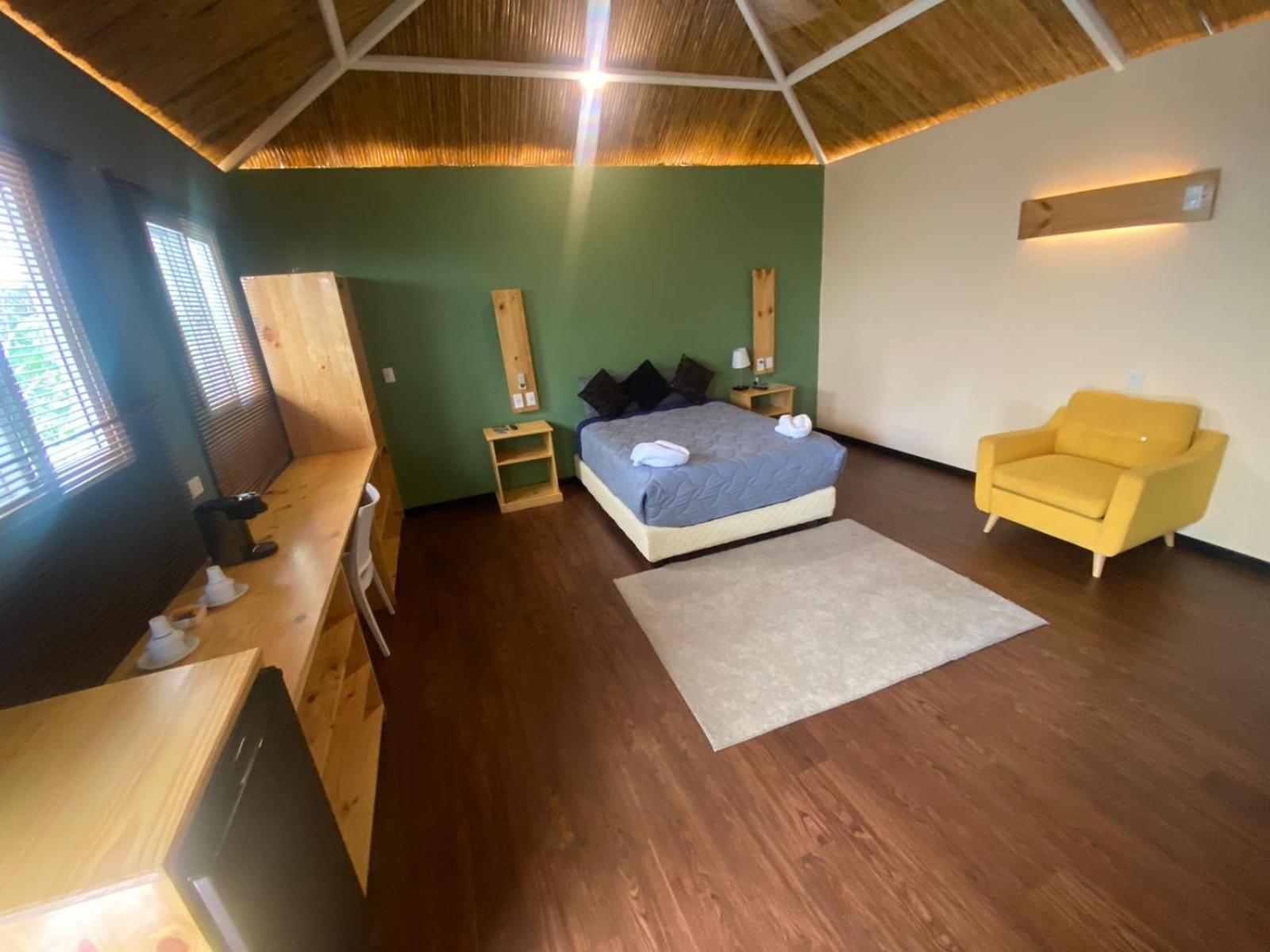 Отель Grand Park Manuel Antonio - Adults Only Экстерьер фото