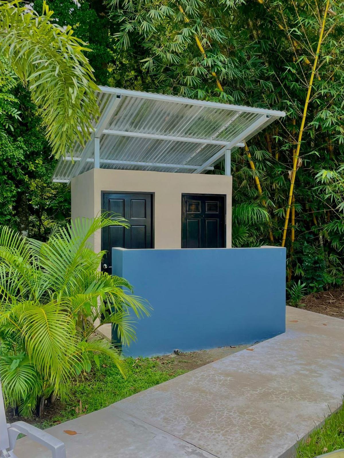 Отель Grand Park Manuel Antonio - Adults Only Экстерьер фото
