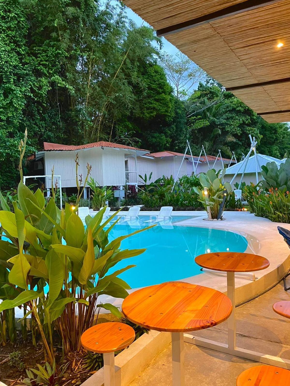 Отель Grand Park Manuel Antonio - Adults Only Экстерьер фото